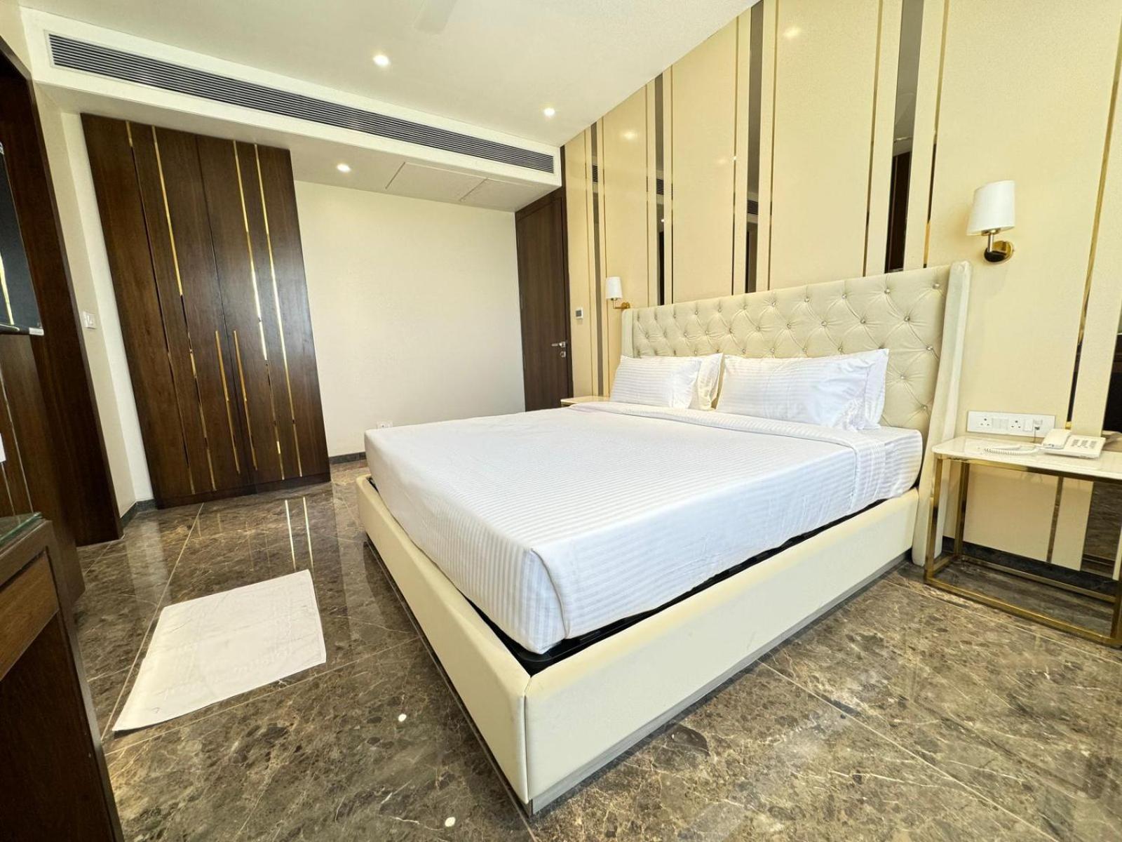 Hotel Carnival Parbhani المظهر الخارجي الصورة
